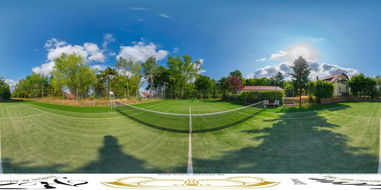 Krone Am Park - Gaestehaus Des Hotel Krone Alzenau Dış mekan fotoğraf